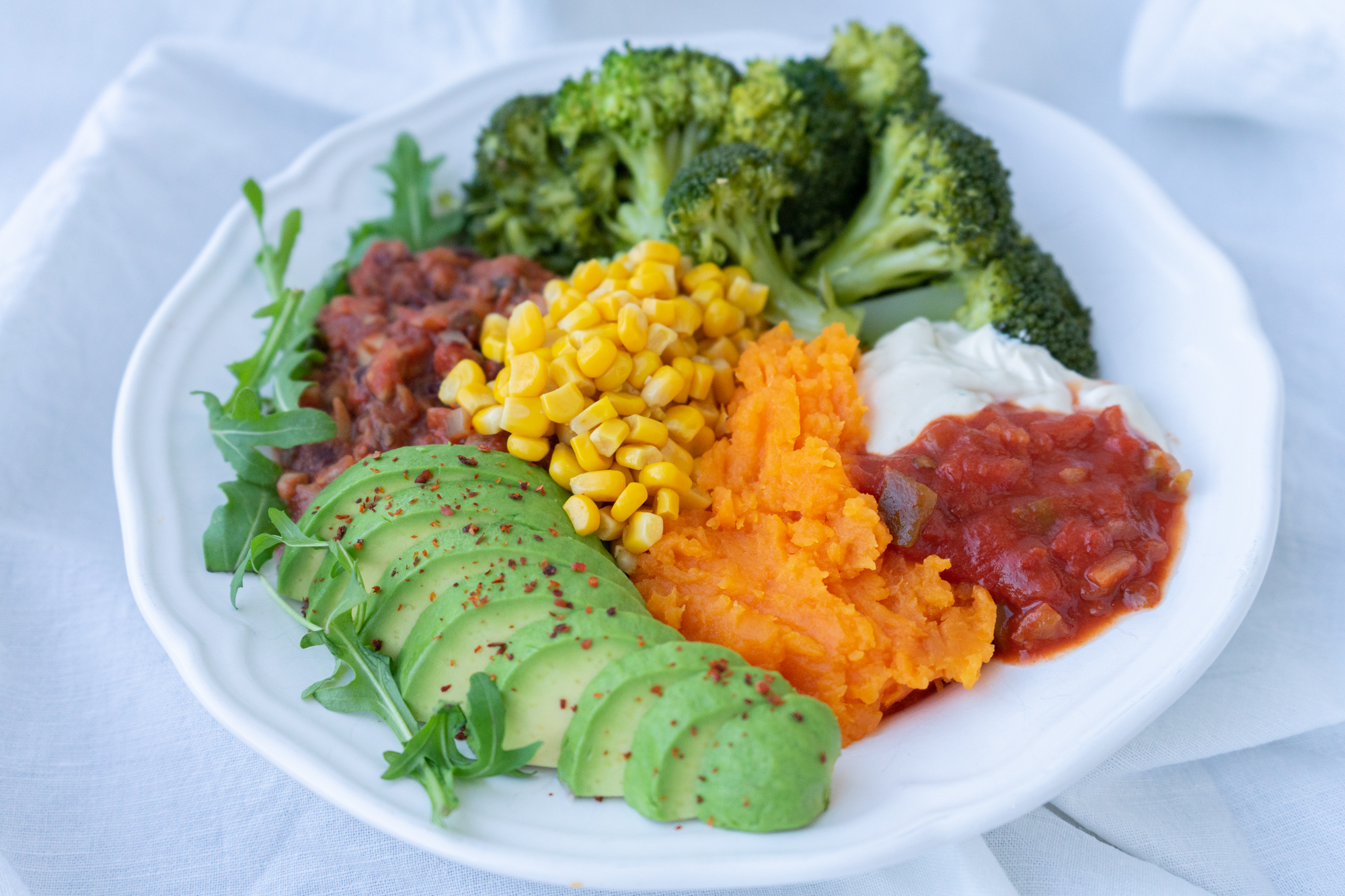 Vegansk "taco bowl" passer fint til middag midt i uka